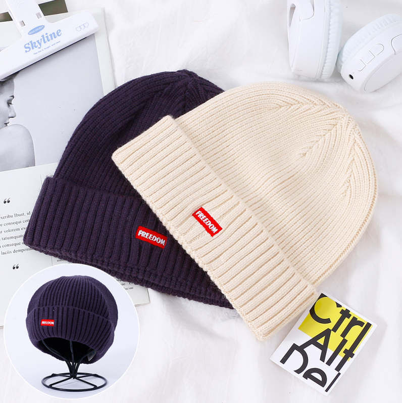 Adult knitted Hat with matching letters (Mixed colors)