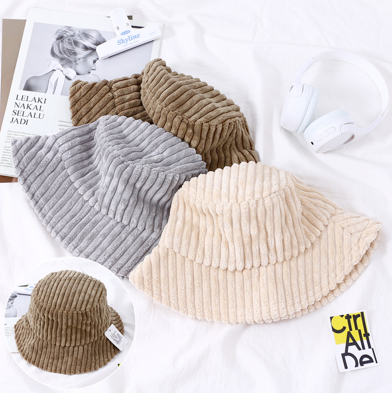 Plush Autumn/Winter Sun Hat (Mixed colors)