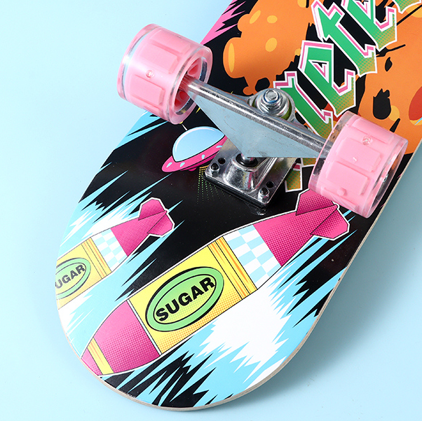 Cool Tide Series - Graffiti Sky 31-inch skateboard