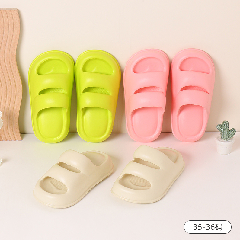 Internet celebrity Meng Yunzhan Ladies bathroom slippers (35