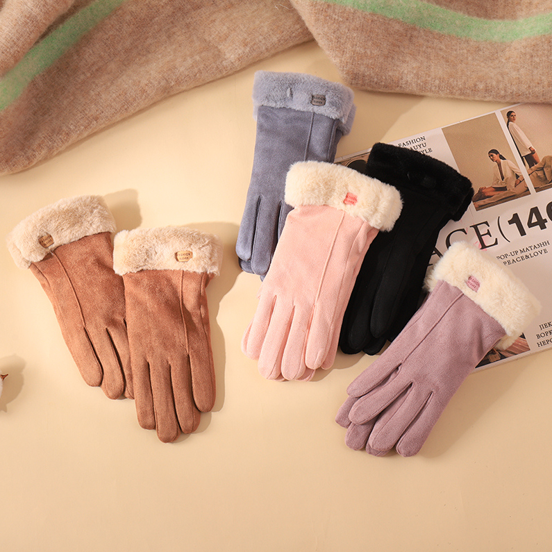 Women's gloves with marked wool mouth