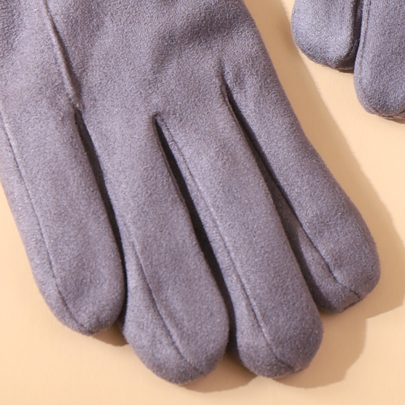 Women's gloves with marked wool mouth