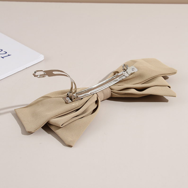 Fashion bow tie elastic clip