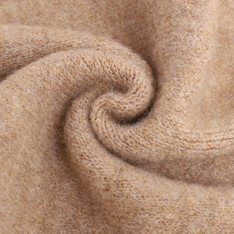 Cozy Knit Scarf with Wool - Khaki