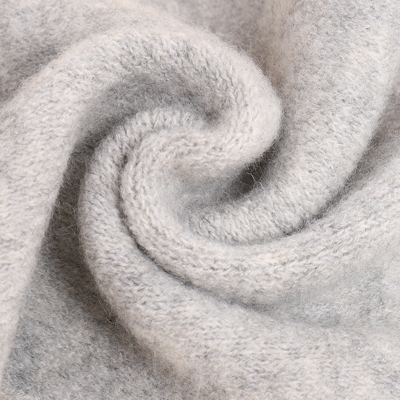 Genuine Kulomi knitted scarf with wool - grey