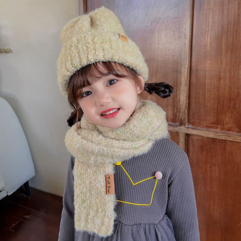 All-in-one children's scarf in solid color