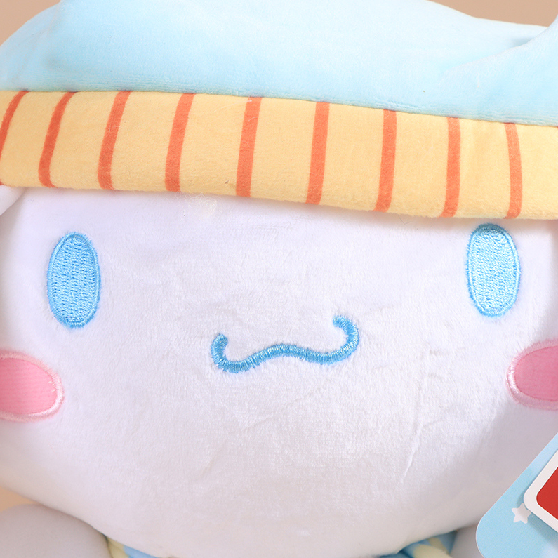 Officially authorized No. 8 Cinnamoroll (Scarf style)