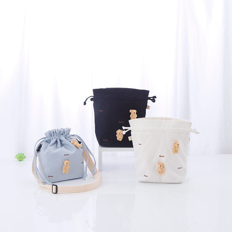 Bear accessories Bucket crossbody bag