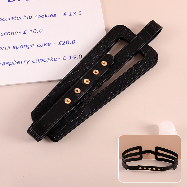 Hollowed-out waistband (Black)