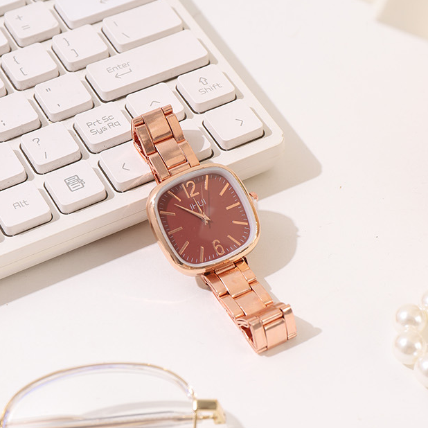 Temperament square fashion watch