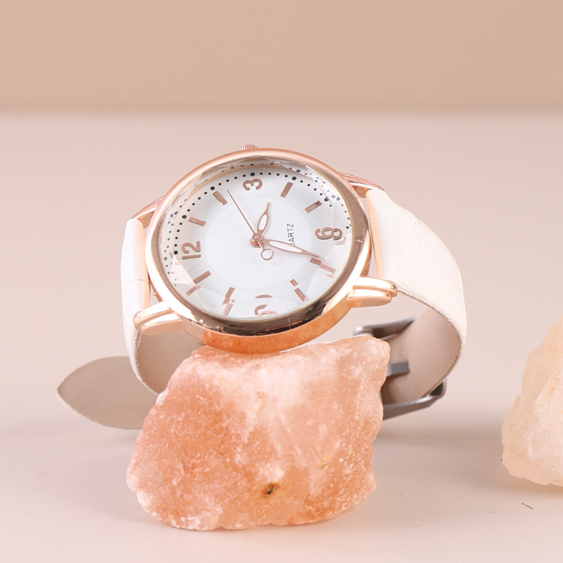 Stylish crocodile print watch