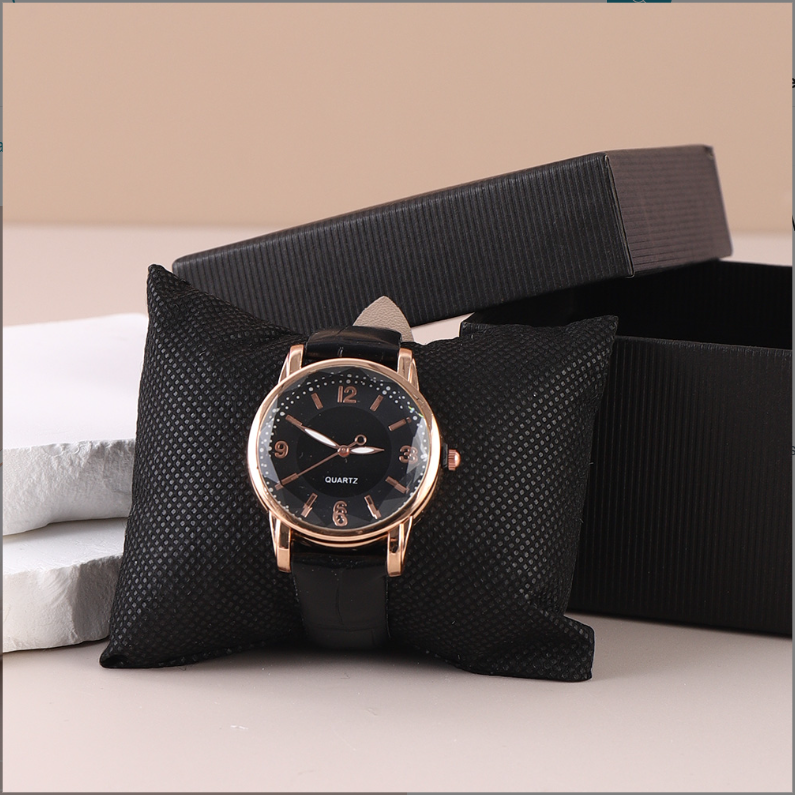 Stylish crocodile print watch