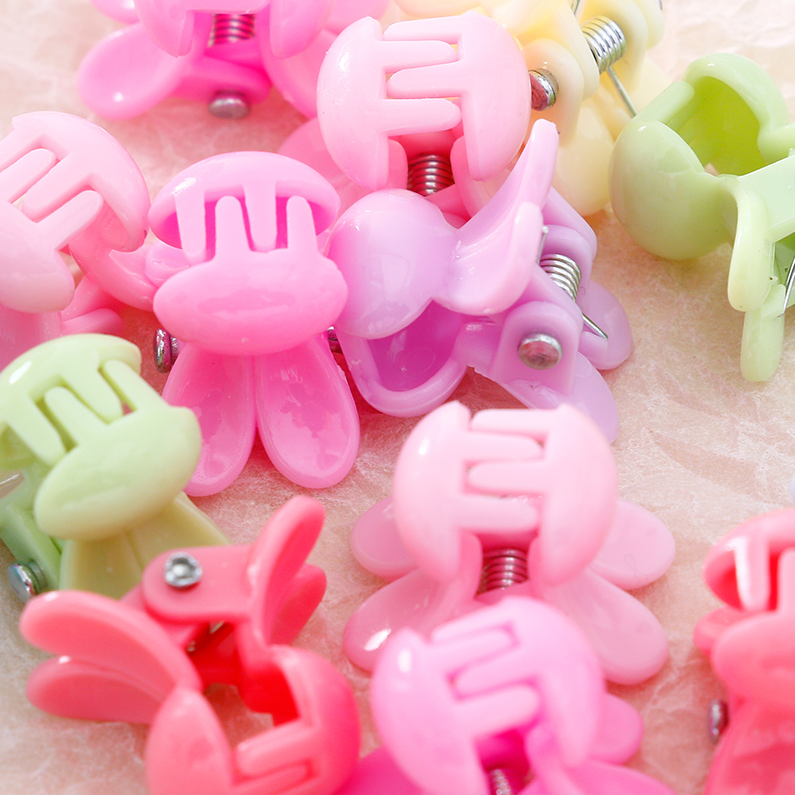 Colorful claw band combination