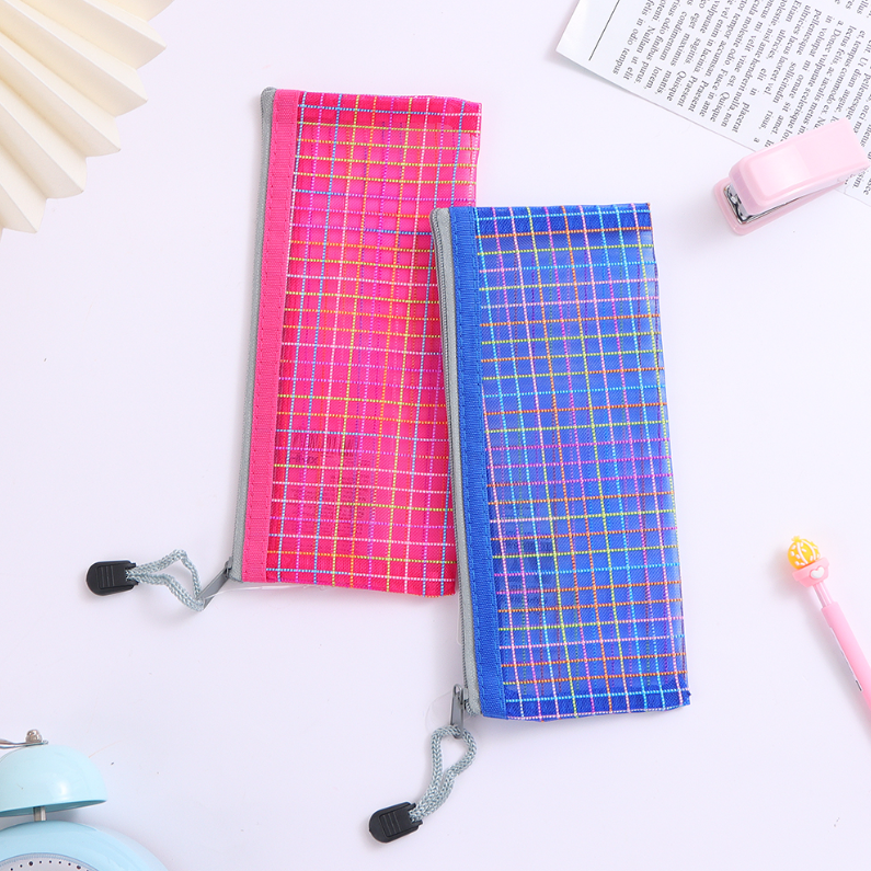 Colorful Grid Bag (20*8.5*0.3cm)