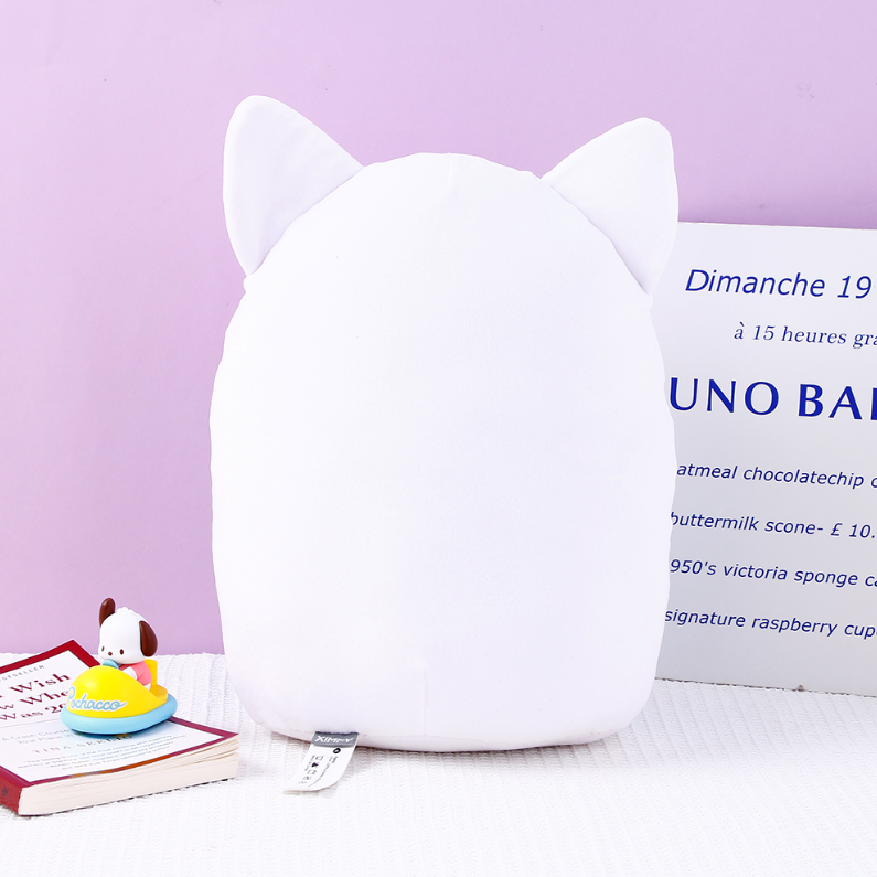 Yummy burger cat throw pillows