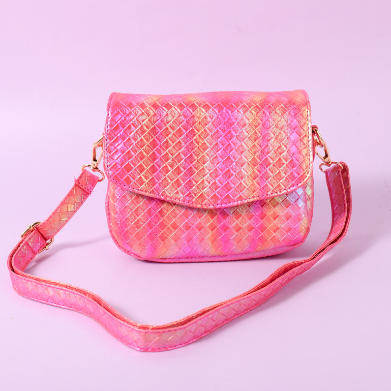 Dream Pearl Diamond Check Shoulder Bag (Pink)