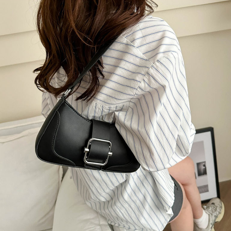 Popular Square Button Underarm Shoulder Bag