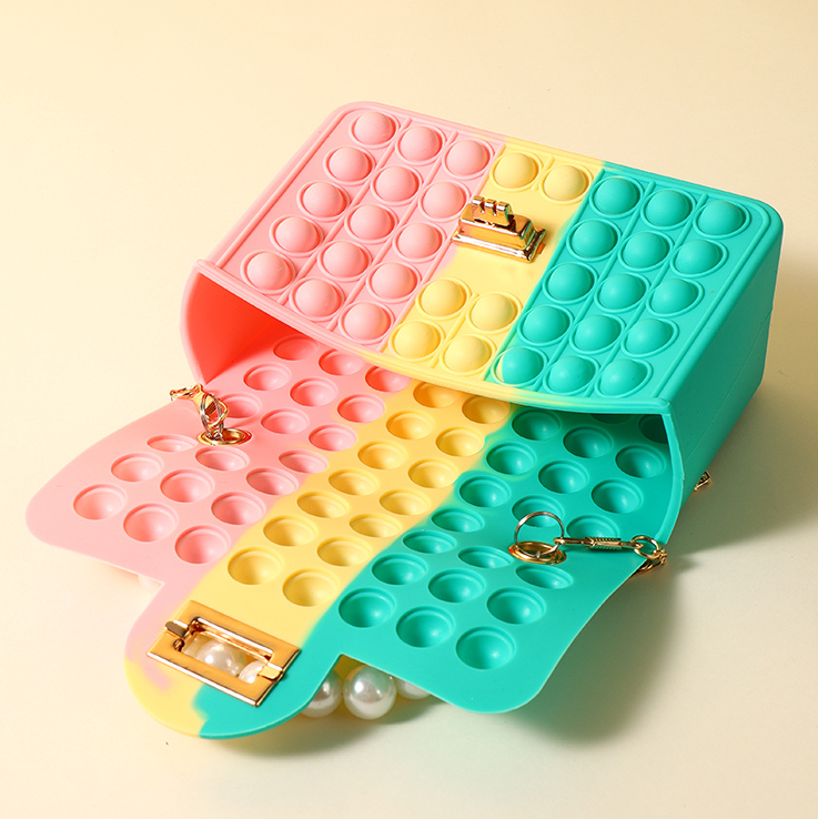 Trendy Silicone Square Flip-Top Shoulder Bag