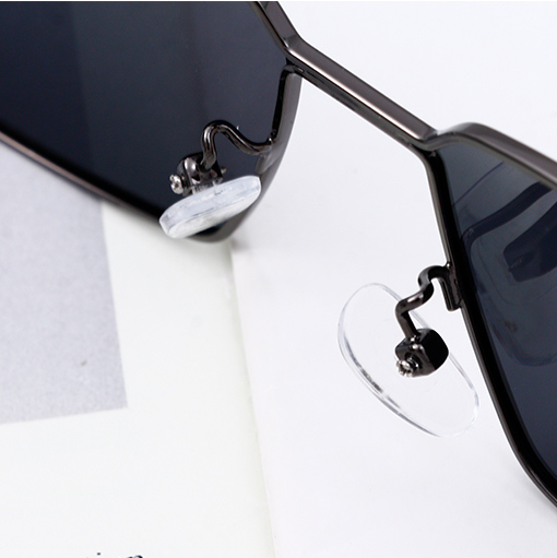 Small metal frame men's sunglasses (Blend)