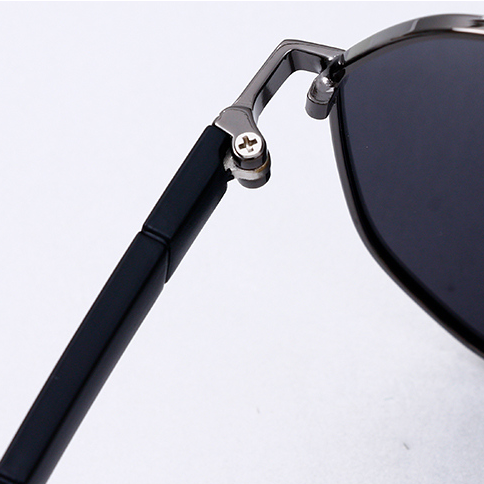 Classic Parallel Bars Lightweight Men's Sunglasses (Gun colo