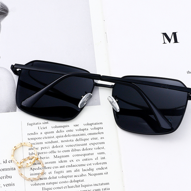 Classic square Large frame sunglasses for men (black)