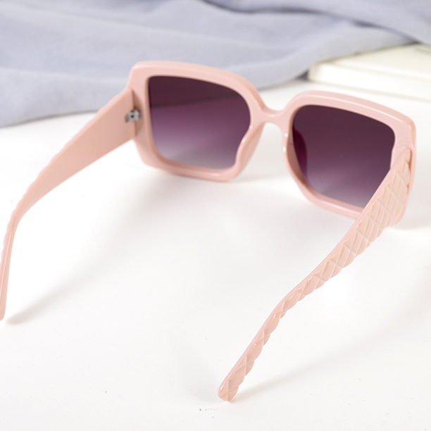 Women's Delicate Sunglasses (Dark Pink)