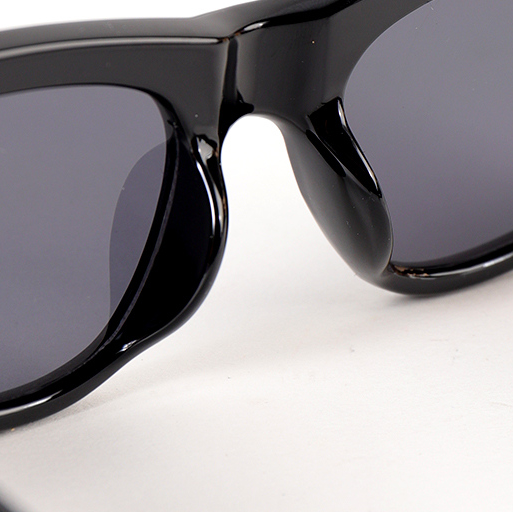 Euro-american Triangle cat Eye Sunglasses for women (Black)