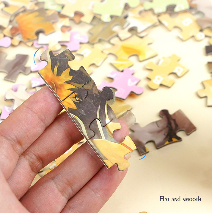 Smiling Kitty Jigsaw Puzzle (300PCS)