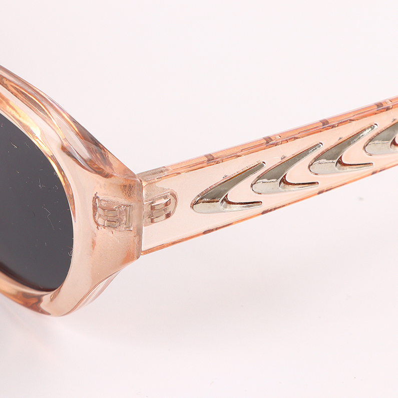 Chain fashion sunglasses