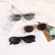 Small cat eye sunglasses made by Internet celebrities