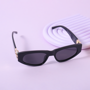 Big personality polarizing sunglasses