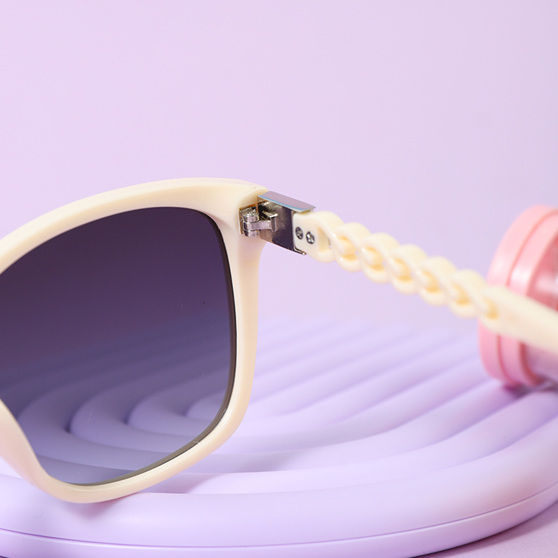 Fashion chain mirror leg polarizing sunglasses