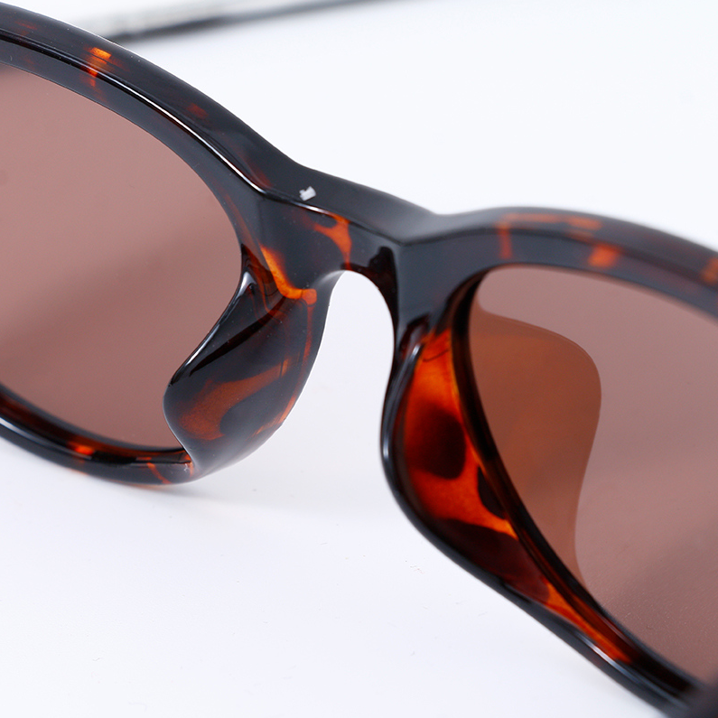 Hong Kong style retro polarized sunglasses for women
