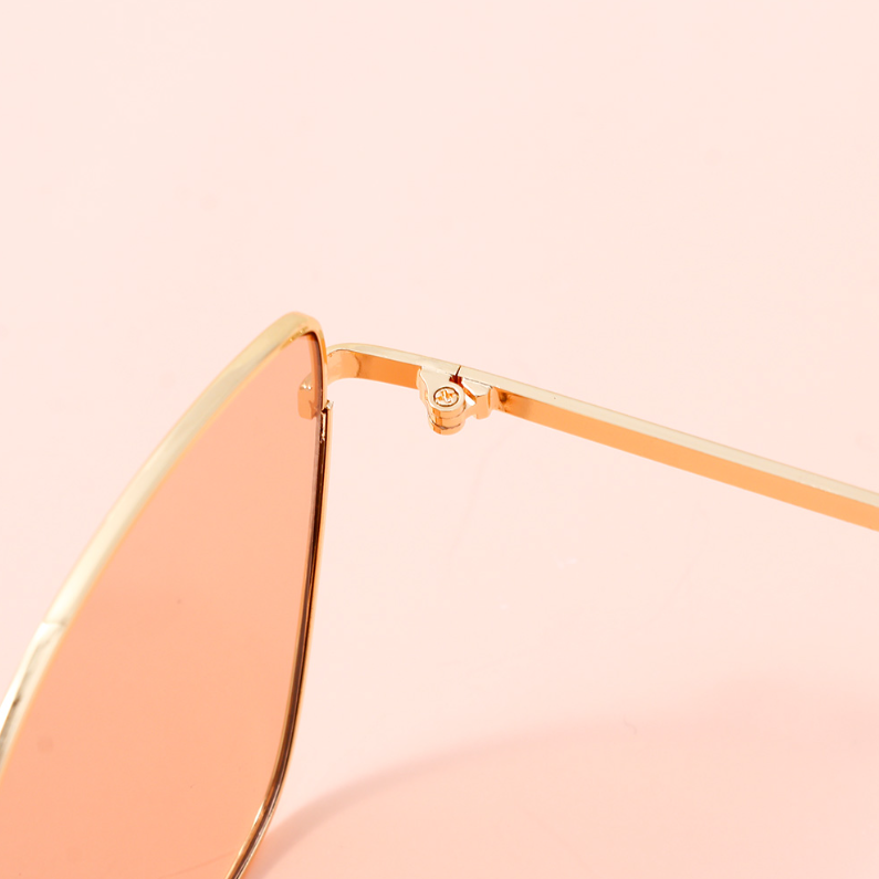 Vintage metal cat-eye sunglasses for adults (Gold frame powd