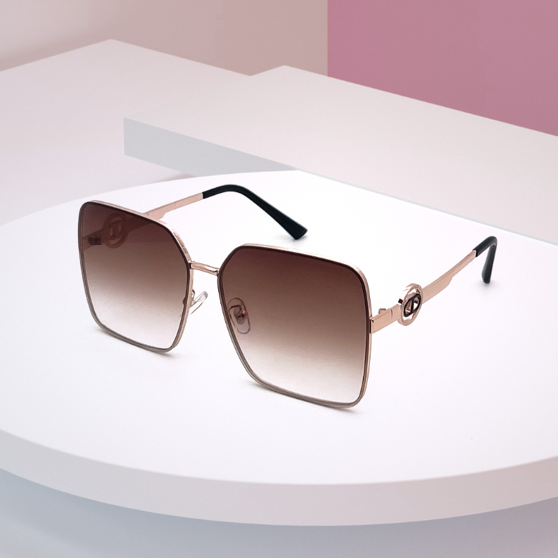 Stylish Adult sunglasses with the same temperament (mixed co