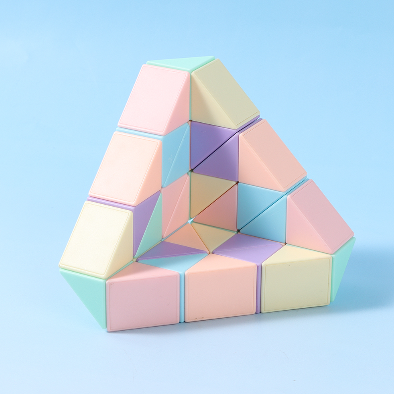 Macaron Color 36 Blocks Magic Snake Cube