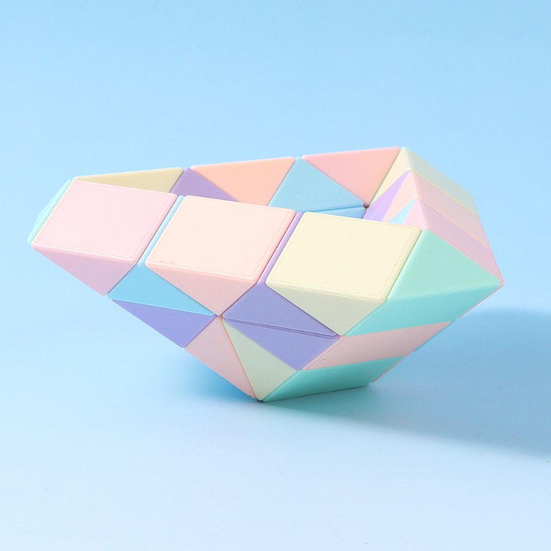 Macaron Color 36 Blocks Magic Snake Cube
