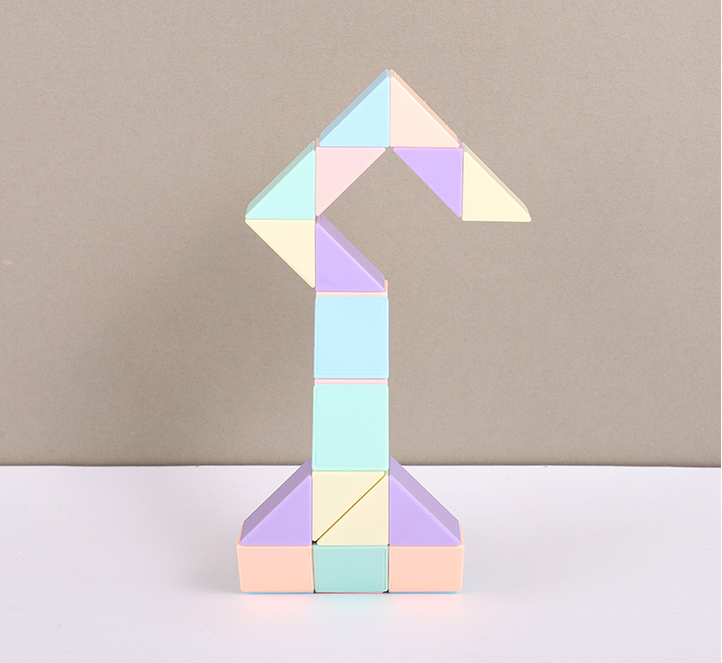 Macaron Color 24 Blocks Magic Snake Cube