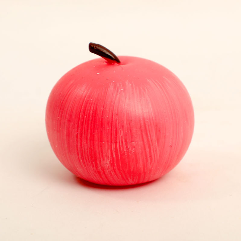 Three pieces of apples for stress-relieving pinching Fun (red)