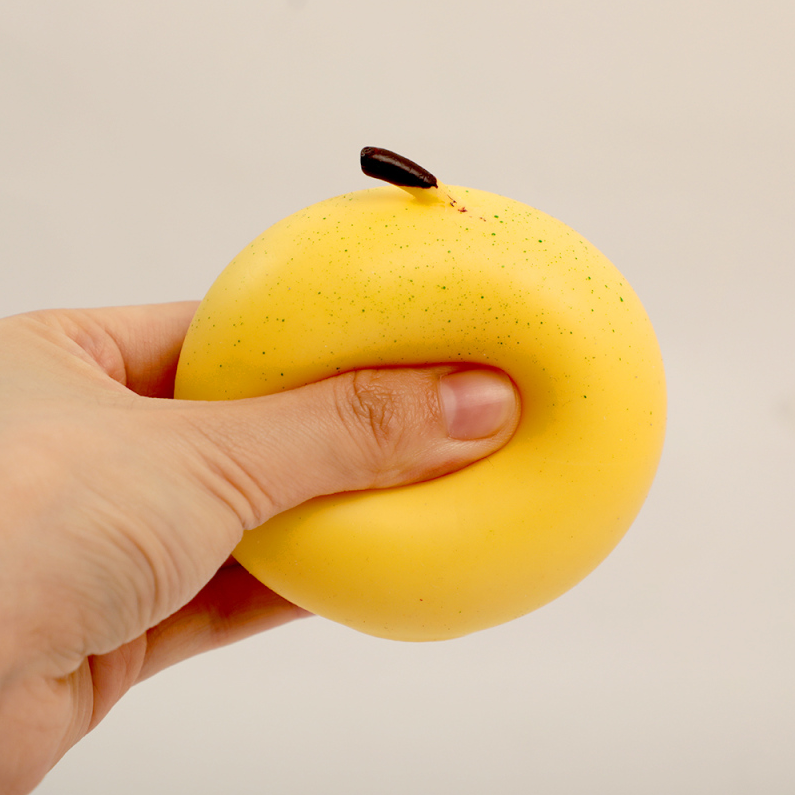 Three pieces of pear stress-relieving pinching fun (yellow)
