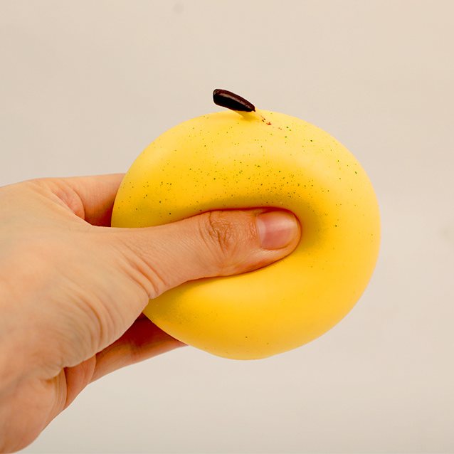 Three pieces of pear stress-relieving pinching fun (yellow)