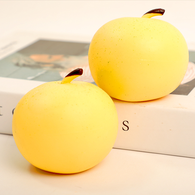 Three pieces of pear stress-relieving pinching fun (yellow)