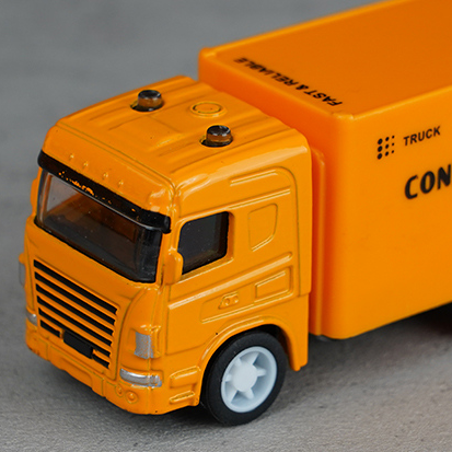 Boilback alloy engineering truck (yellow)