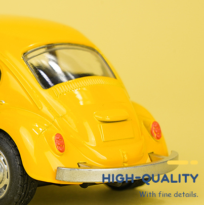 1:36 Alloy Classic Car Toy with Music and Light
