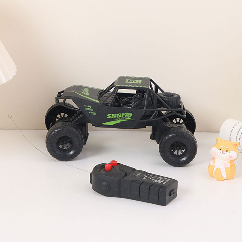 Two-way remote controlled off-road vehicle