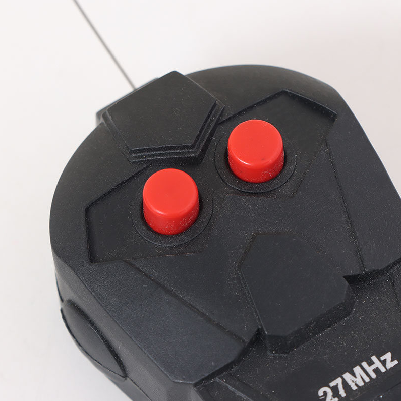 Two-way remote controlled off-road vehicle