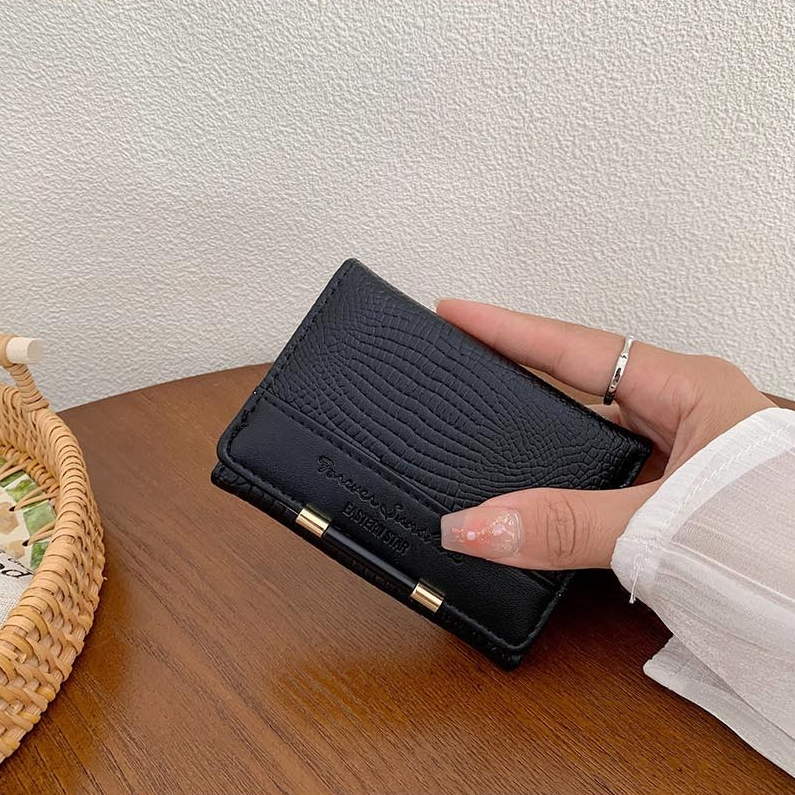 Elegant Alligator Print Spliced Trifold Women's Purse