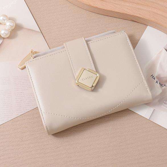 Simple Round Buckle Bifold Purse for Women