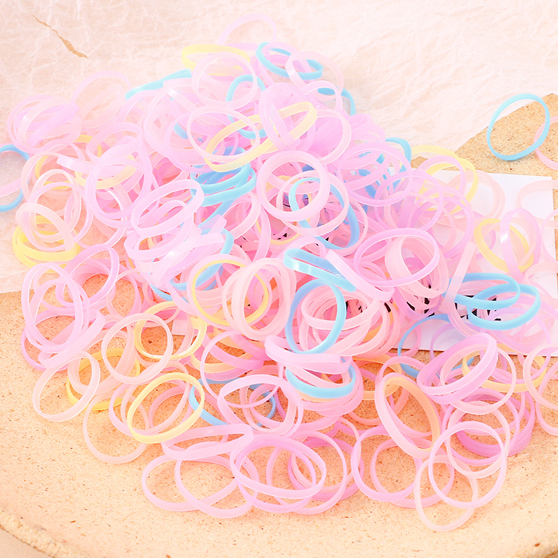 Kitty bottle colored disposable rubber band