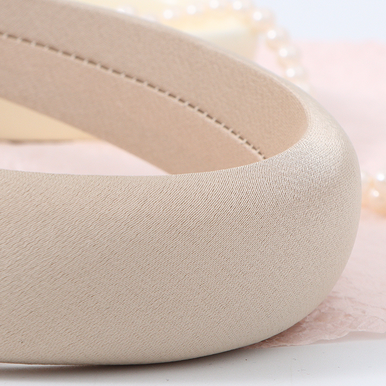 Traffic-GeneratingSolid Color Headband